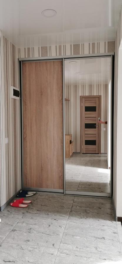 Lavina Apartments Sumy Bagian luar foto